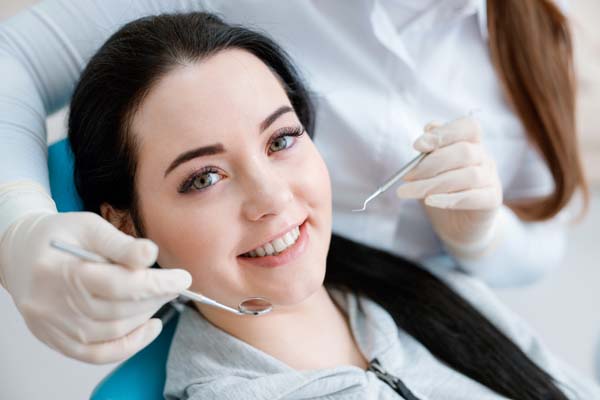 Cosmetic Dental Services To Create A Positive Change